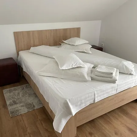 Casa Sunshine 3*